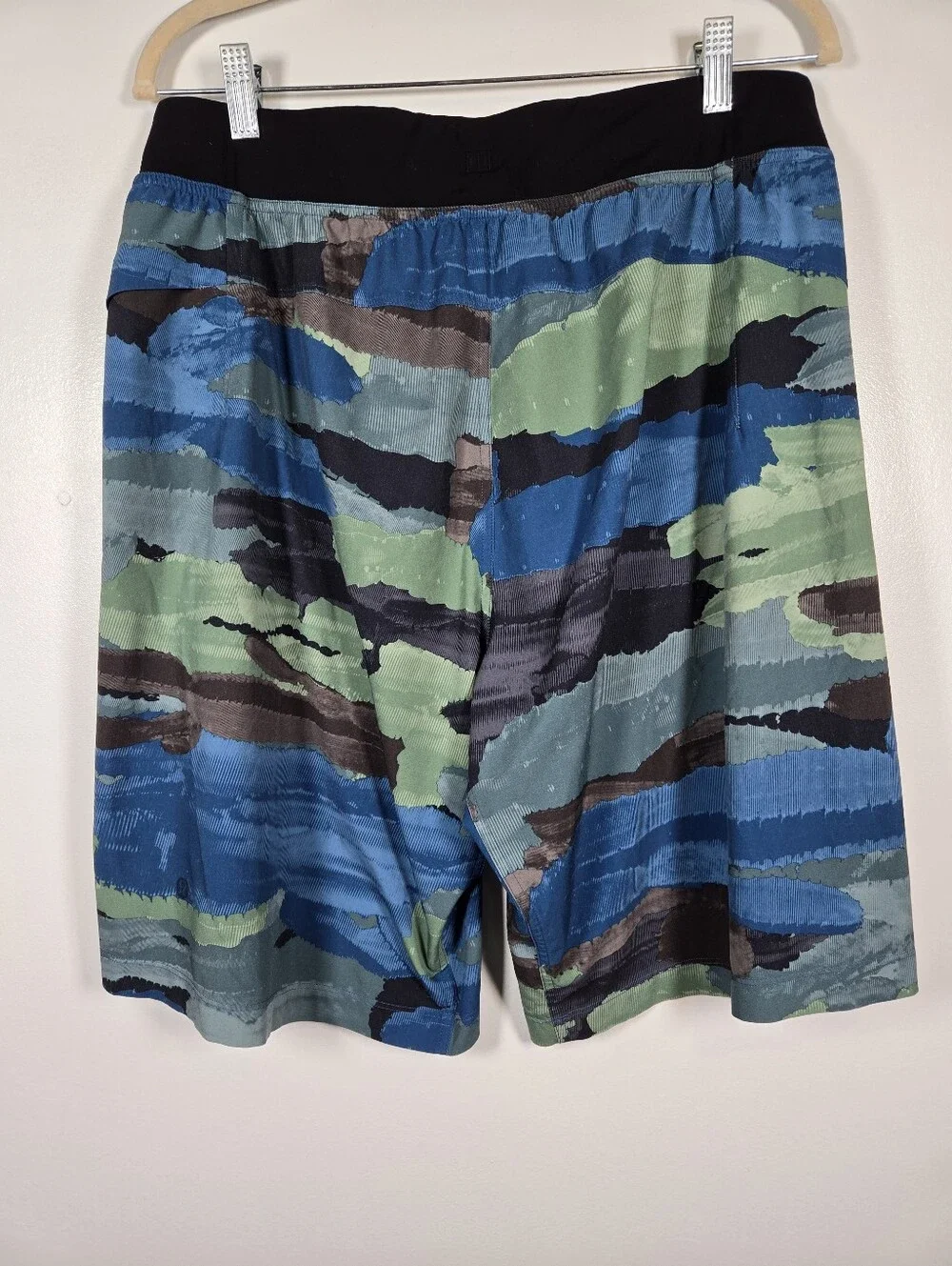 Lululemon Core Shorts Cactus Camo Desert Teal Vintage Green Mens Size Large